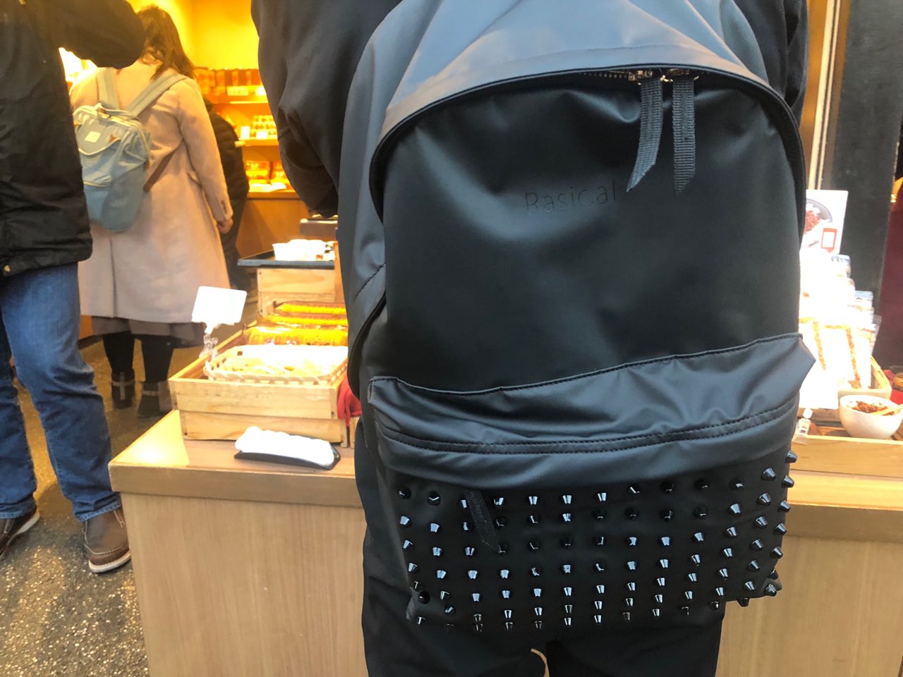 「ハリーリュック」発送時期のご案内