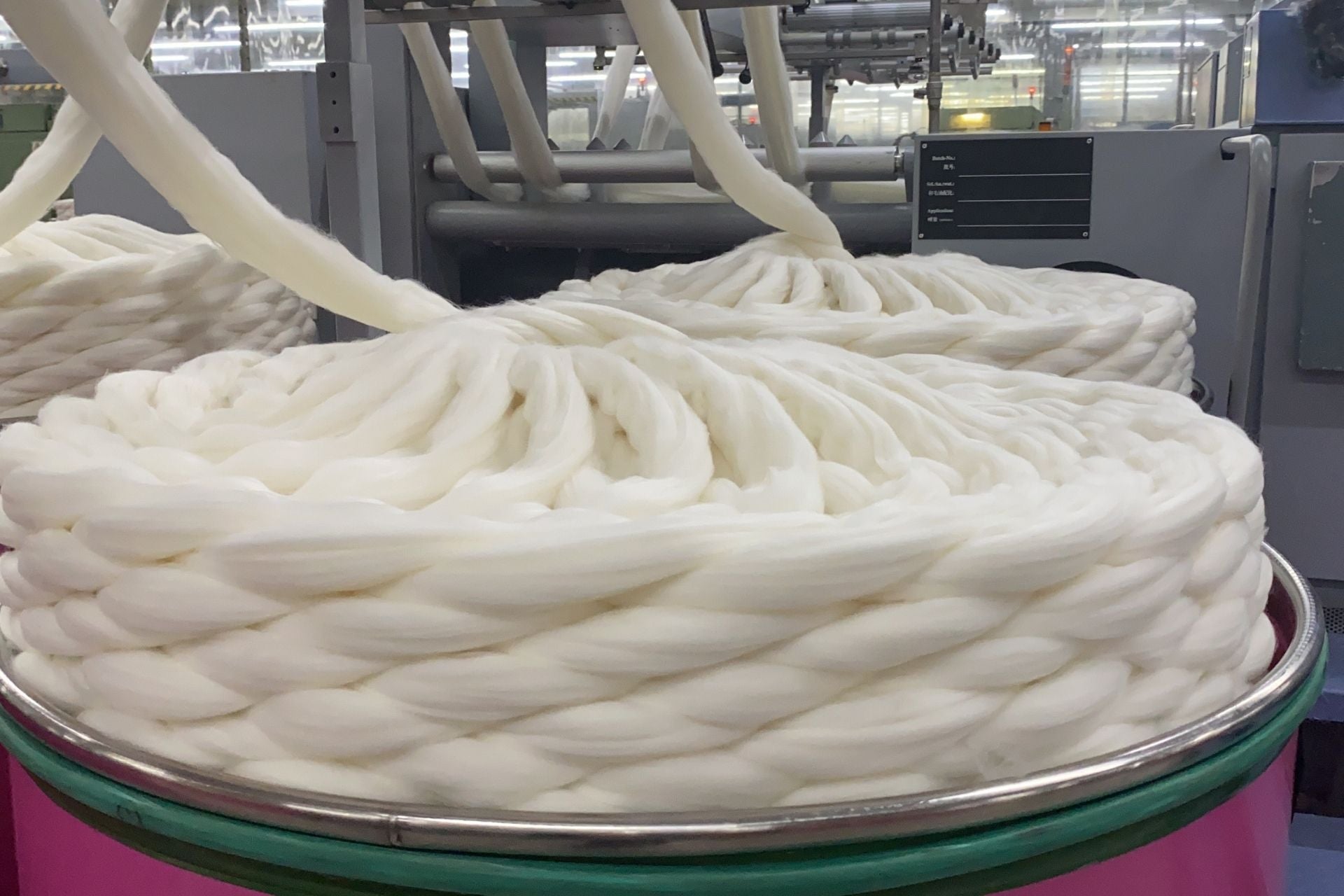 裏側を知ると、世界が変わる❓