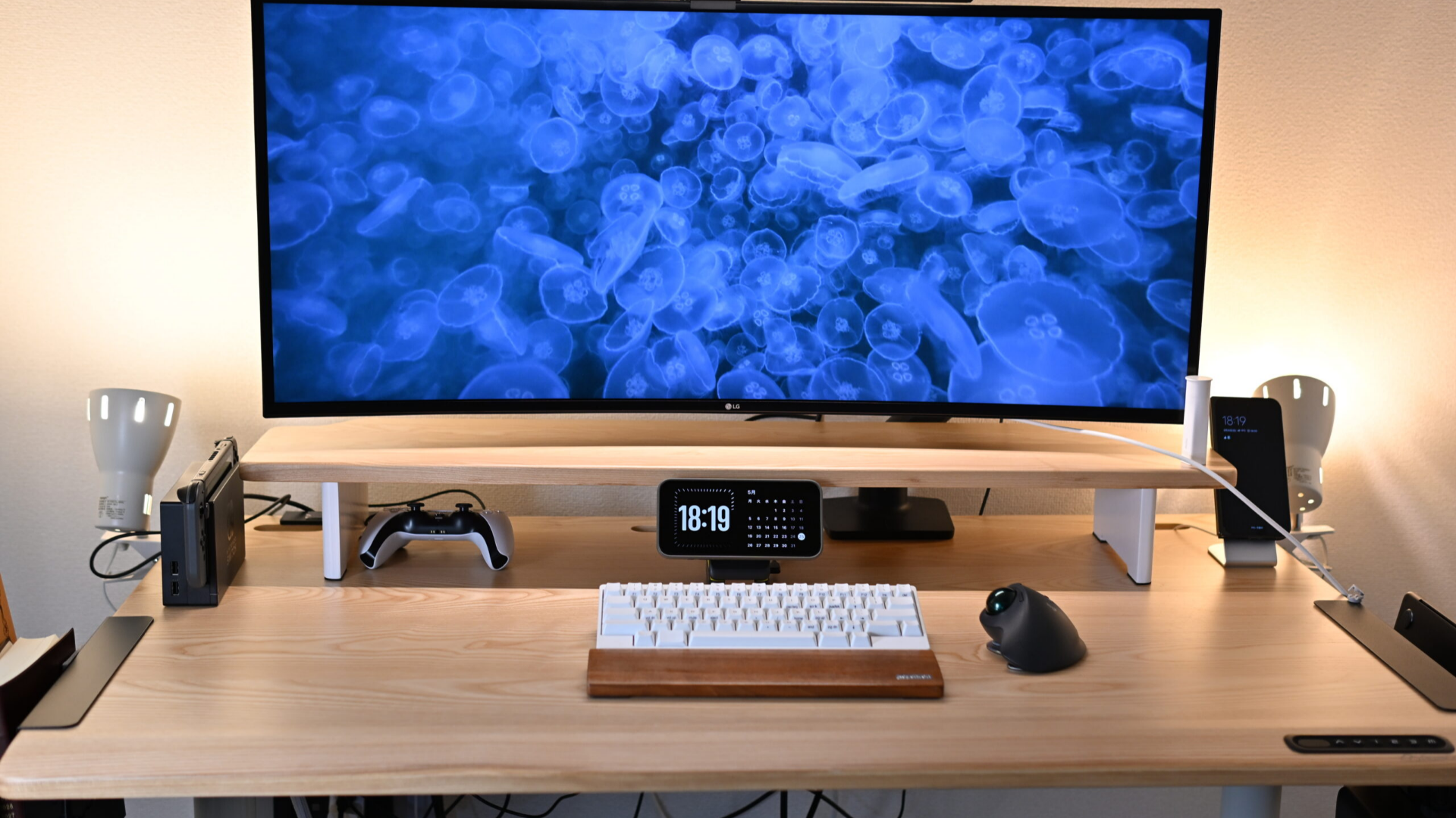 電動昇降デスク4台目のホームオフィスガチ勢、Tom様「Rasical Desk」Blogレビュー✍️