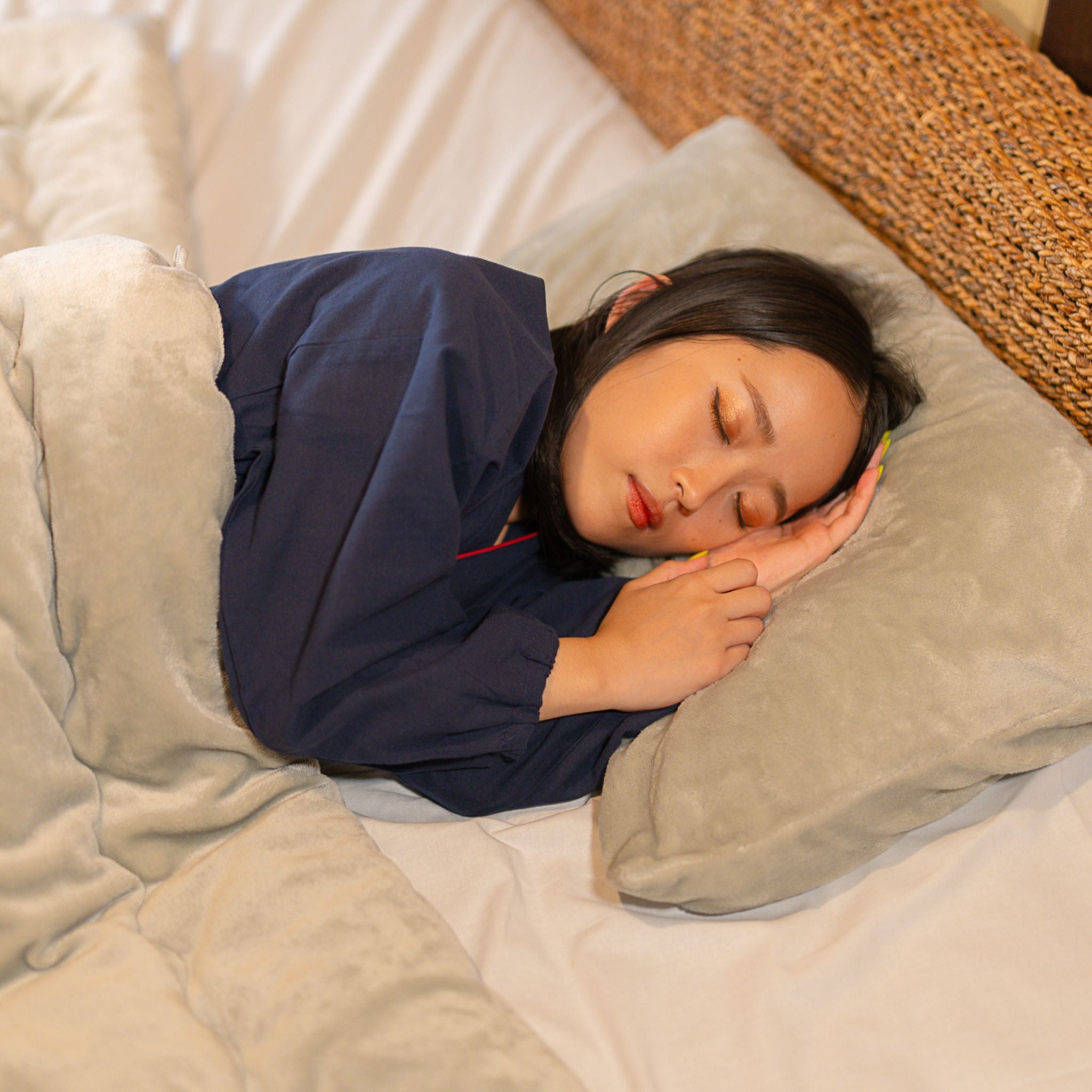 【早い者勝ちアウトレット】B級品フェアリーノヴァ掛け布団 Sun【即納】