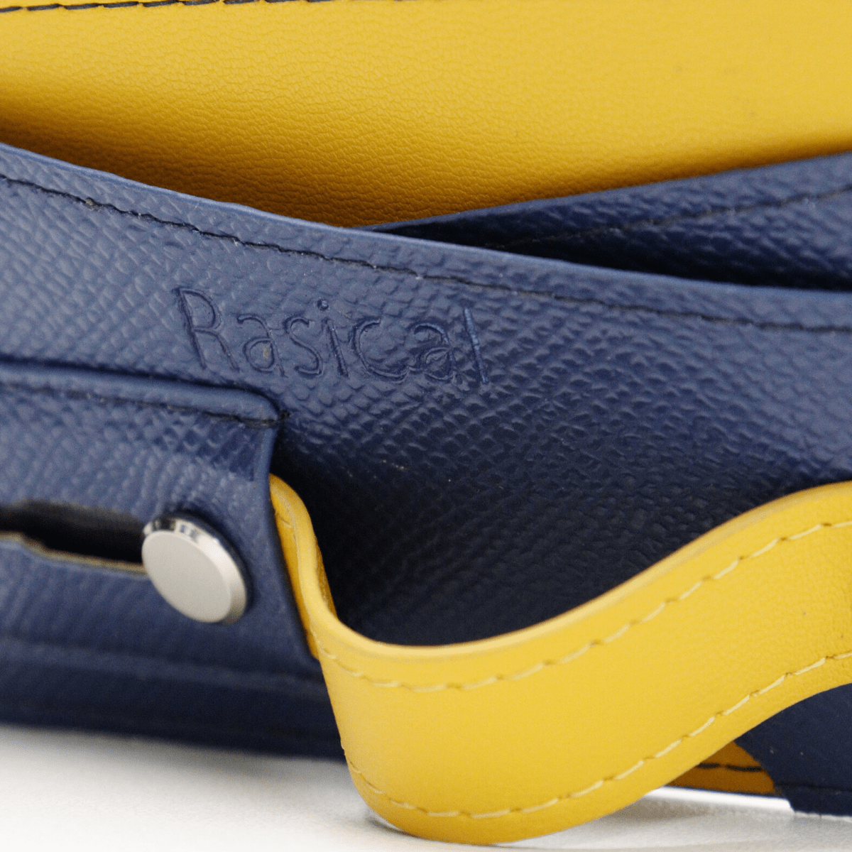 スマホを財布に スマホ貼付型多機能ウォレット「ピタロス」 - RASICAL