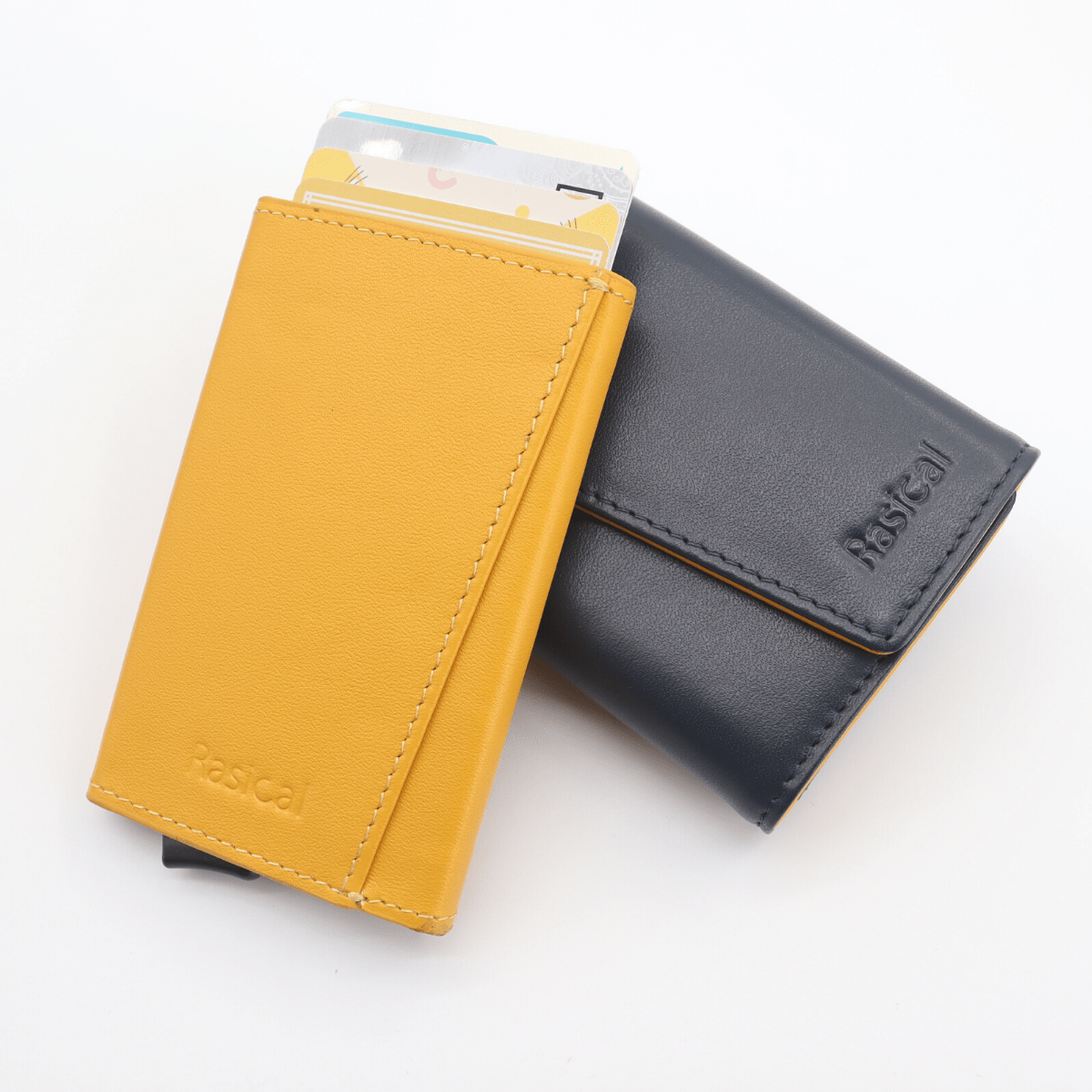高級感のある取り外しカードホルダー付き財布「ピタマグウォレット」【即納】 - RASICAL