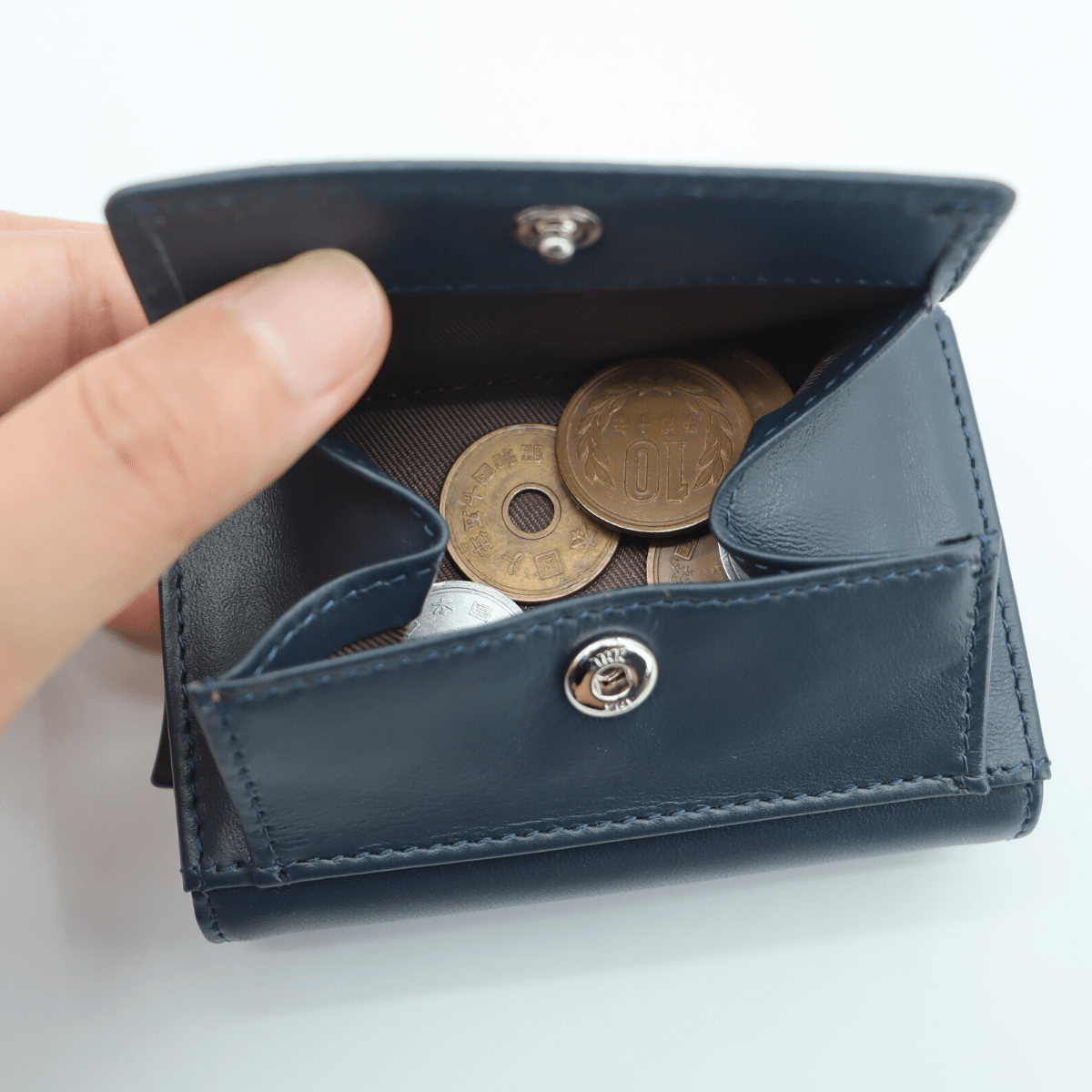 高級感のある取り外しカードホルダー付き財布「ピタマグウォレット」【即納】 - RASICAL