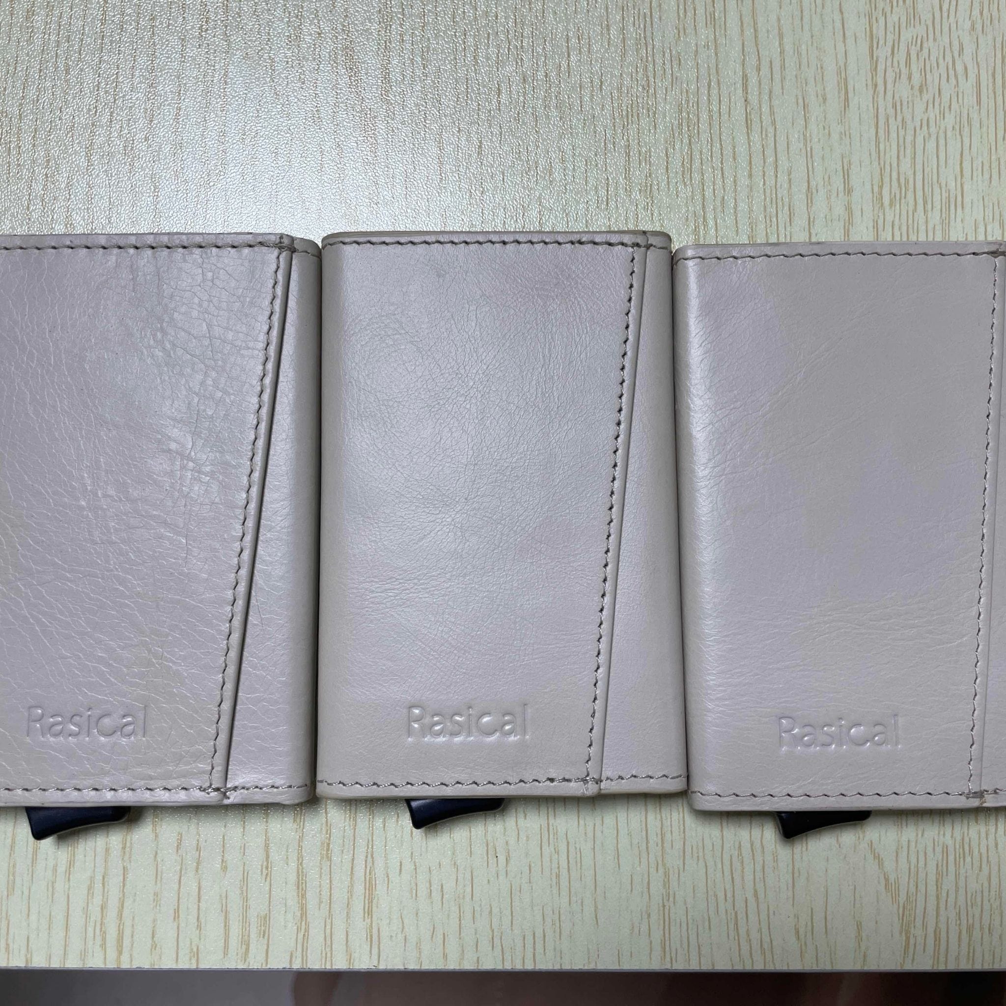 【早い者勝ちアウトレット】B級品ピタマグウォレット【即納】