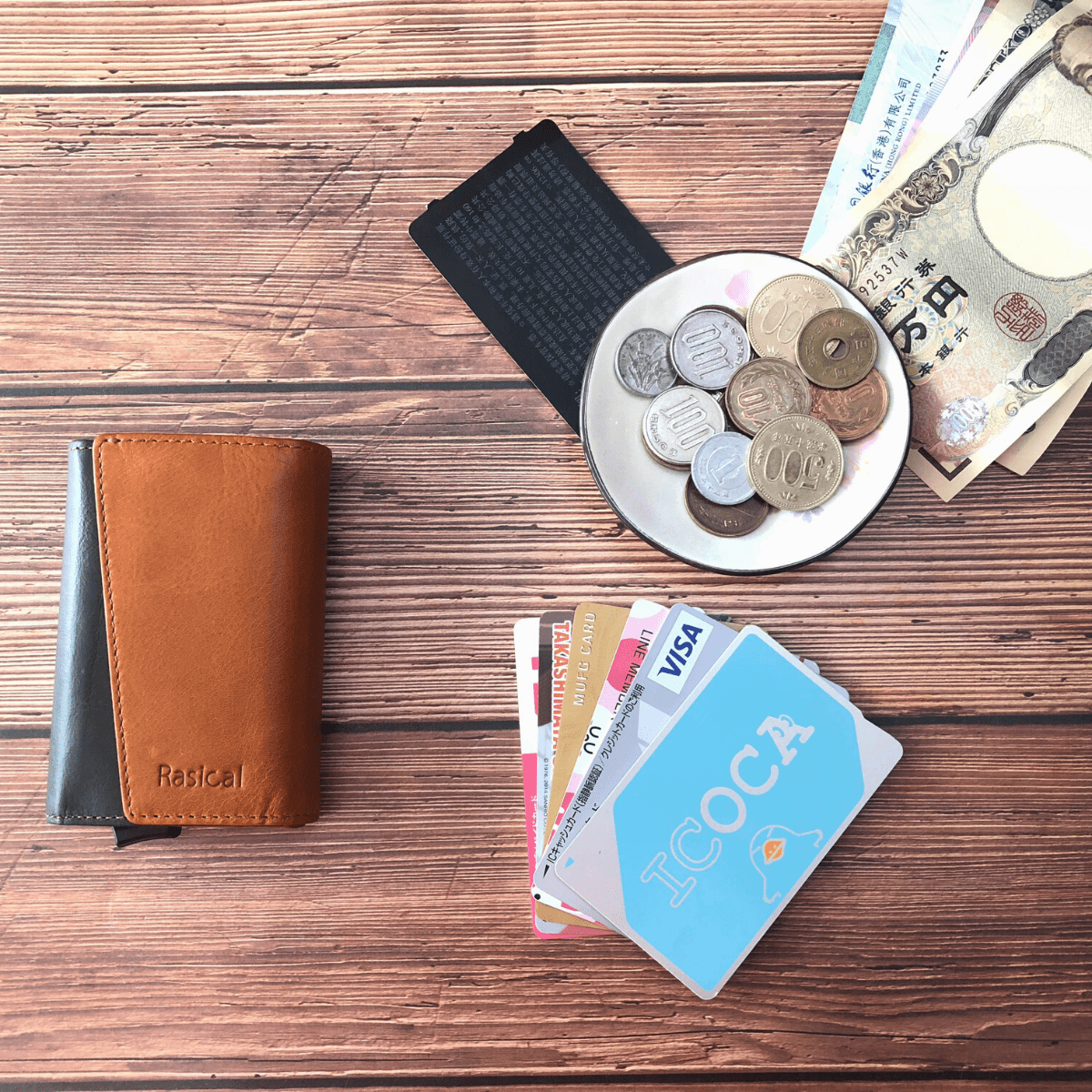 高級感のある取り外しカードホルダー付き財布「ピタマグウォレット」【即納】 - RASICAL