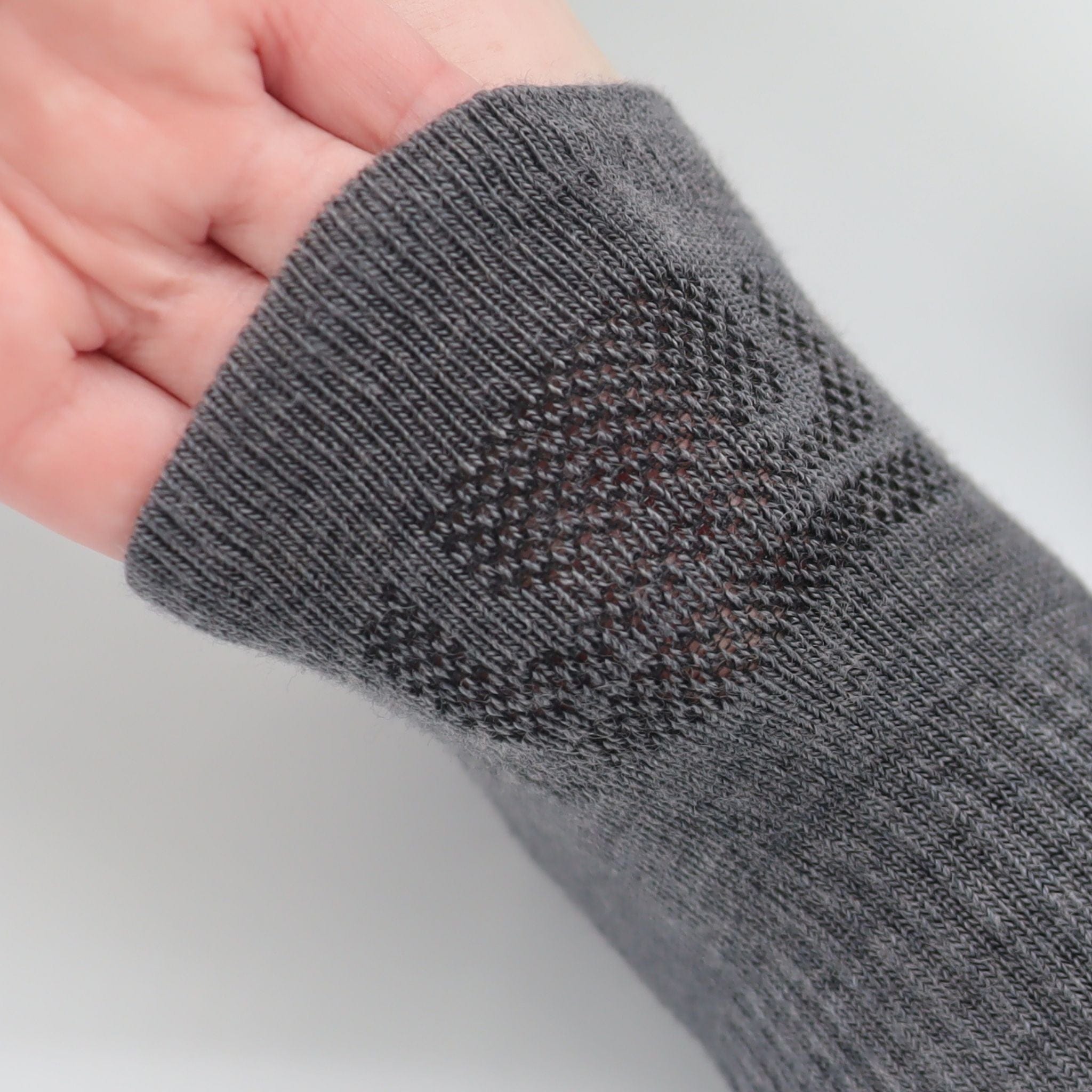 【早い者勝ちアウトレット】在庫限り、足が臭くなりづらい、ノーベル賞素材の靴下「シープブレス」 ショートソックス by CosmosWool™【即納】