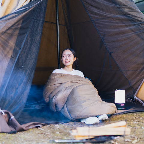 テント キャンプ 寝袋