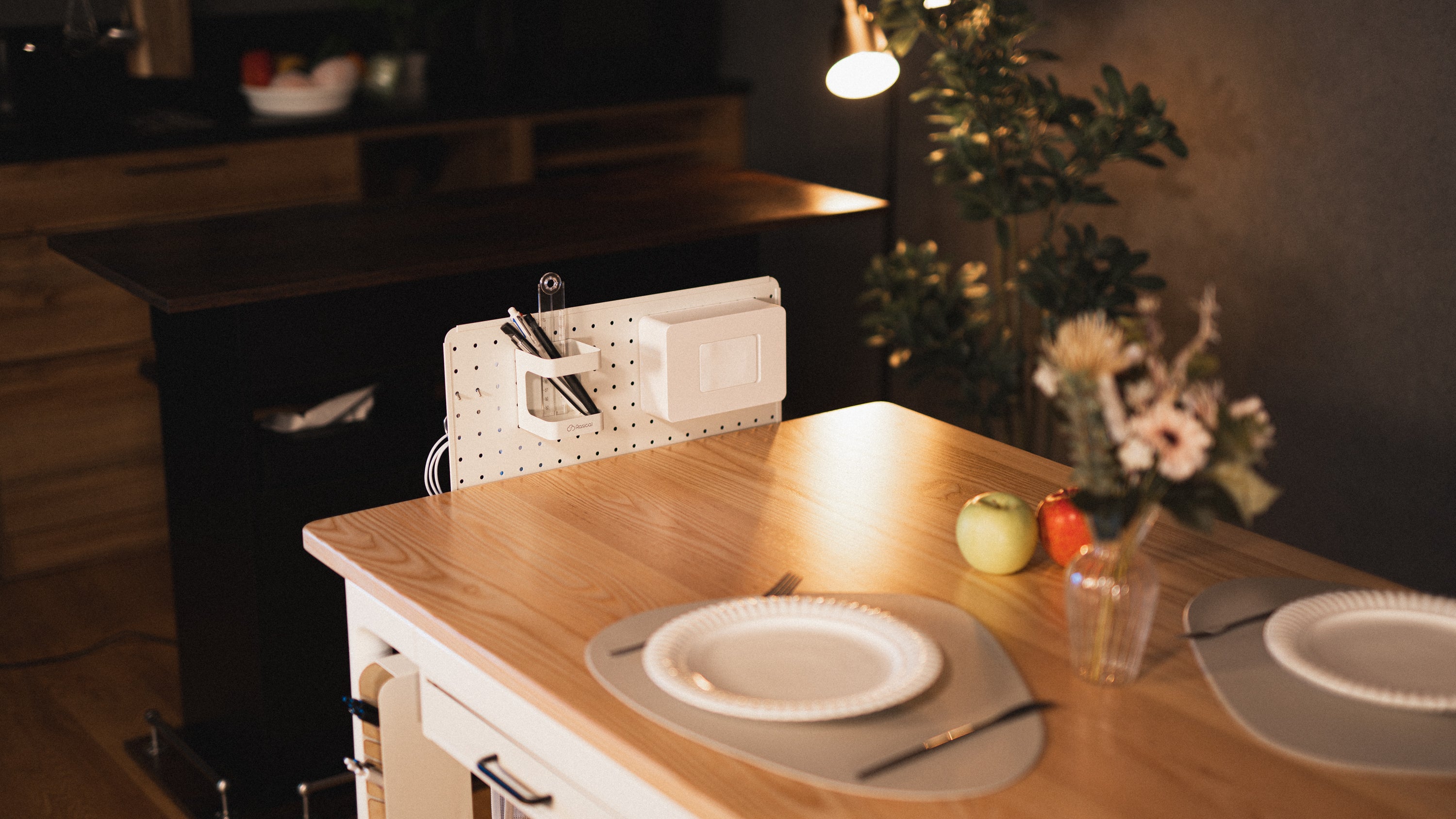 【１点モノ、早い者勝ち】Rasical Table ナチュラル×ウォルナット140cm 4モーター搭載の電動昇降テーブル