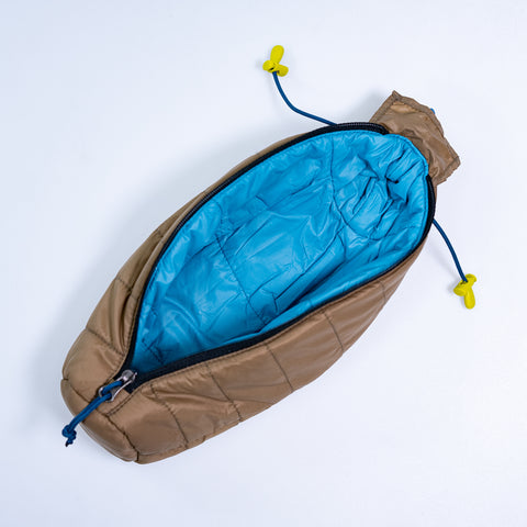 宇宙服断熱、毎日にワクワクを与える、持ち運べる寝袋型ポーチ 「フェアリーノヴァ ミニシュラフ」【完売】